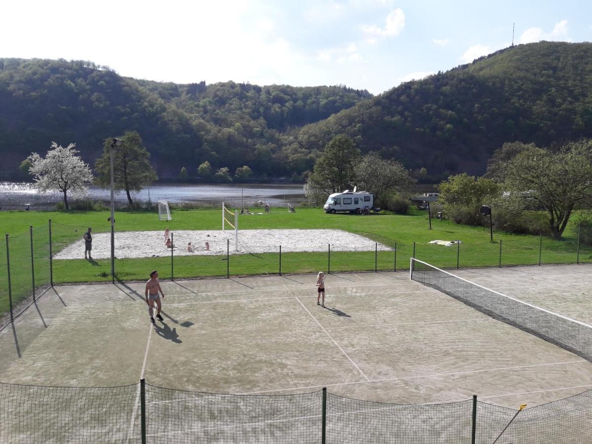 Lavka Park Skochovice 호텔 Vrané nad Vltavou 외부 사진