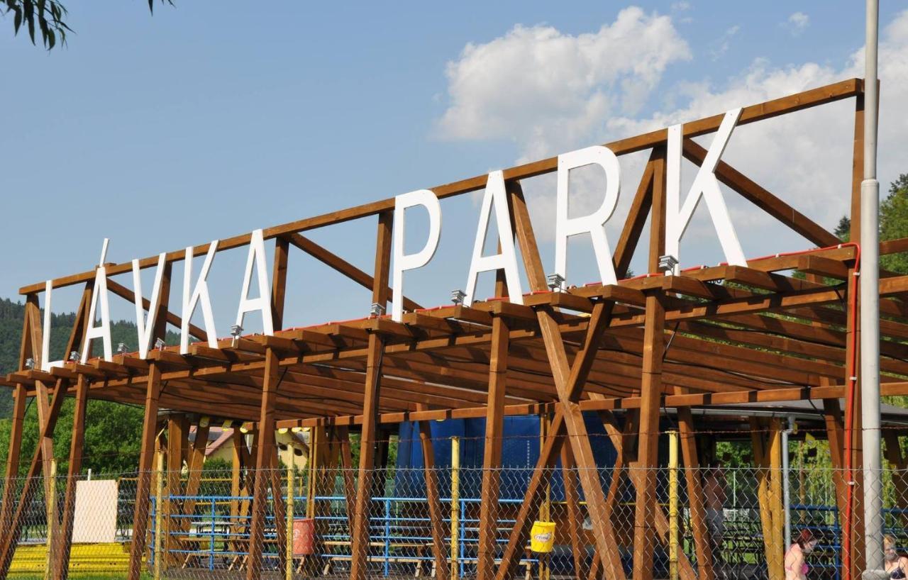 Lavka Park Skochovice 호텔 Vrané nad Vltavou 외부 사진