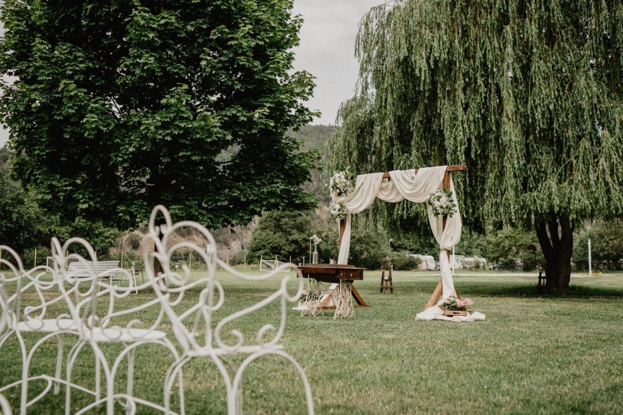 Lavka Park Skochovice 호텔 Vrané nad Vltavou 외부 사진